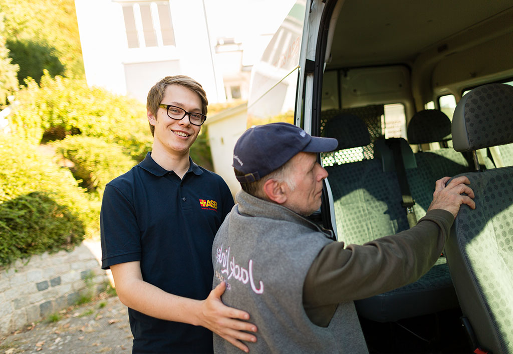 Fahrdienst-1-JPG-Pro-60.jpg
